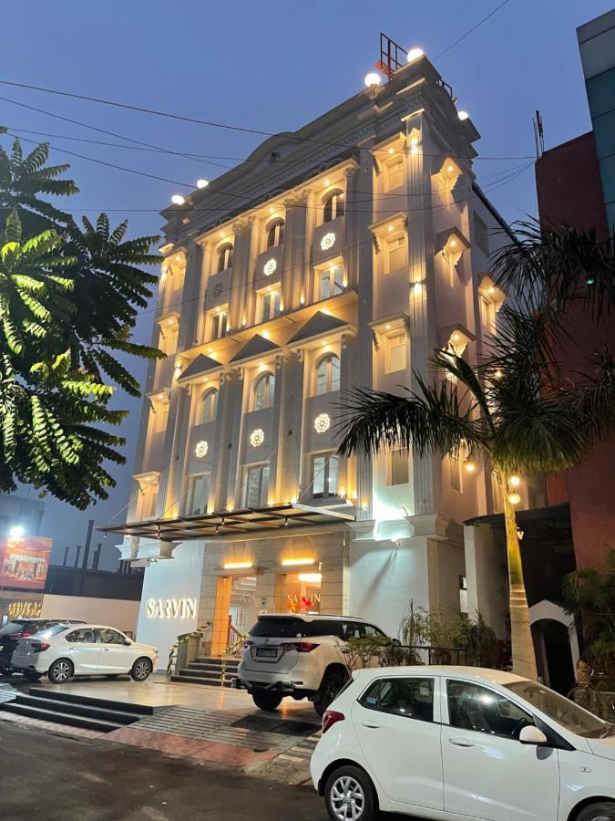 Hotel Sarvin Lucknow Dış mekan fotoğraf